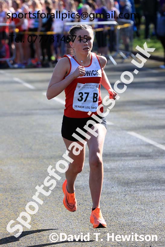 Senior womens 2024 Elswick Harriers Good Friday Relays, Newburn, Newcastle Upon Tyne  Photo: David T. Hewitson/Sports for All Pics
